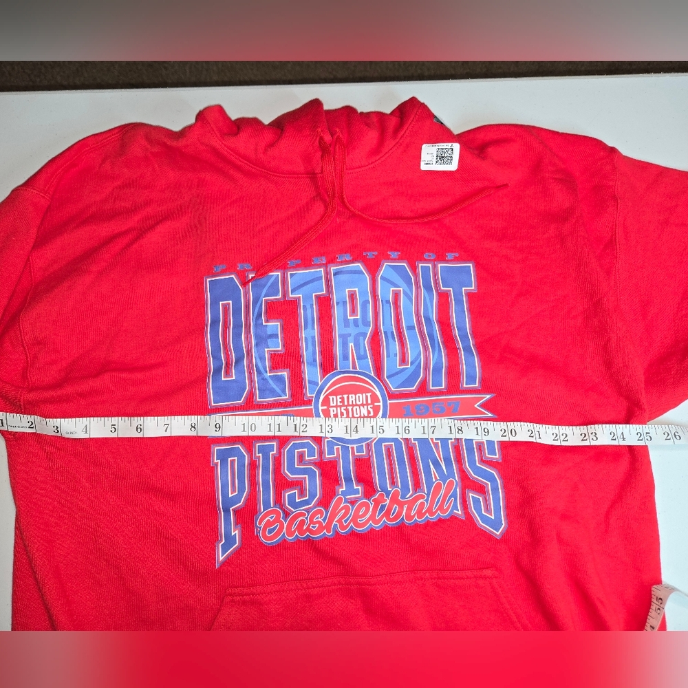 DETROIT PISTANS Gildan New XL Red Softstyle Hoodie Basketball